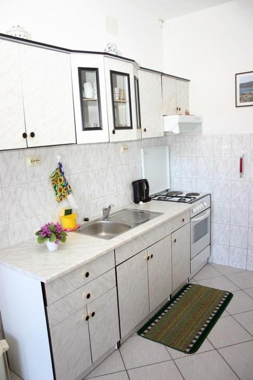 Apartments Ivan Orlic Vinišće Pokoj fotografie