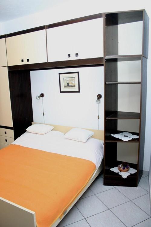 Apartments Ivan Orlic Vinišće Pokoj fotografie